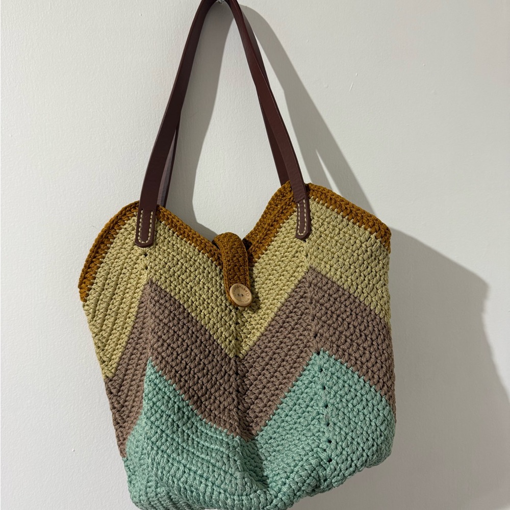 Crochet Tote Shoulder Bag, Handmade Chevron Striped Casual - Picture 6 of 16